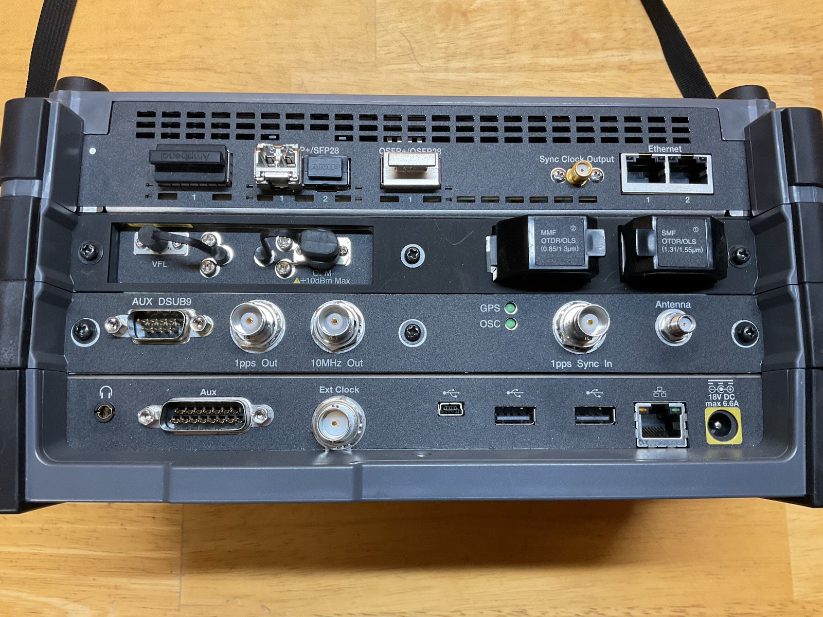 Anritsu MT1000A Network Master Pro; MU100090A, MU100021A, MU100011A Modules