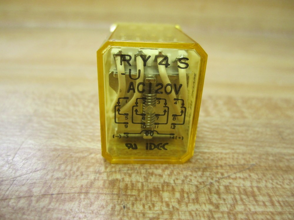 IDEC RY4S-U-AC120V Relay RY4SUAC120V