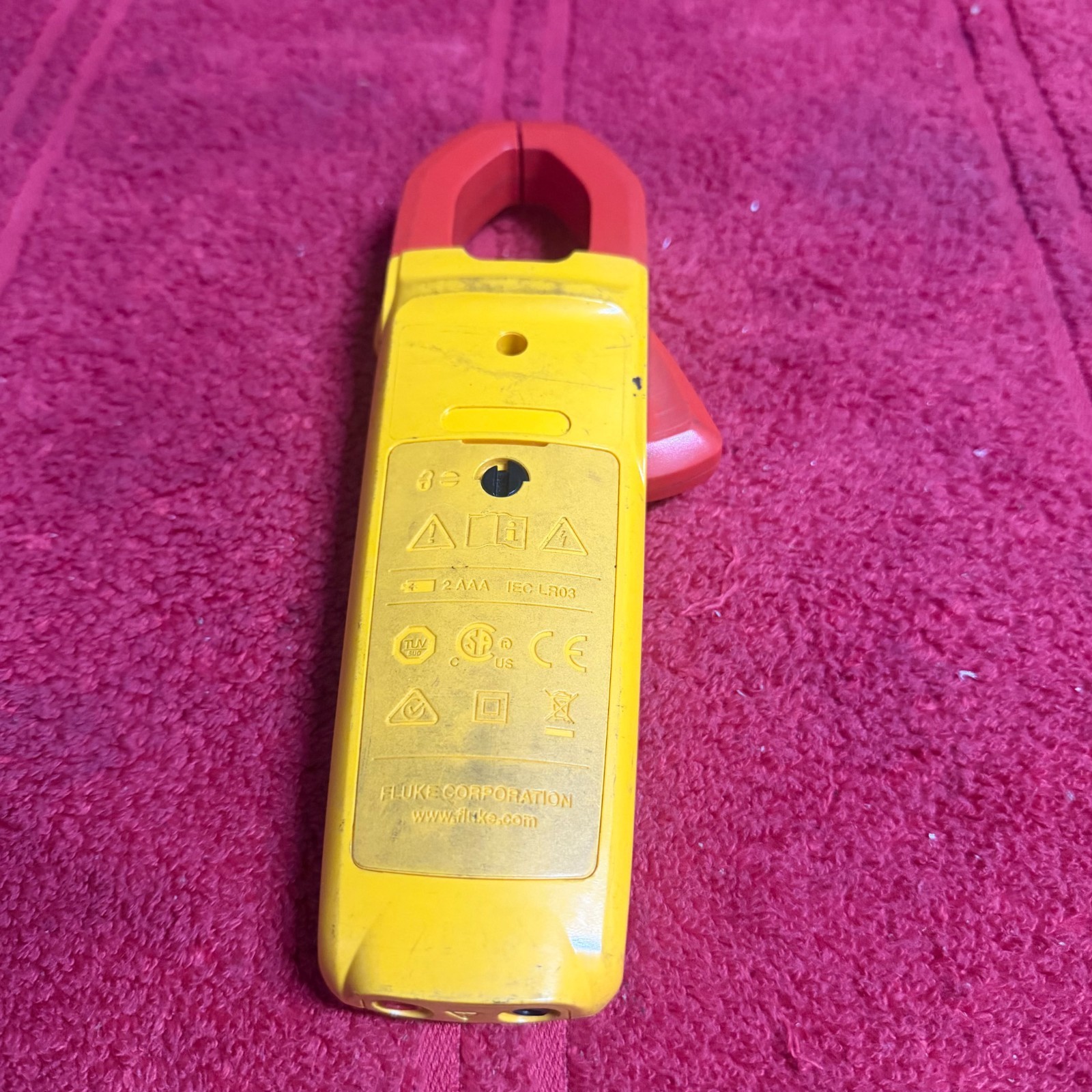 Fluke 323 Clamp Meter With Leads No Case