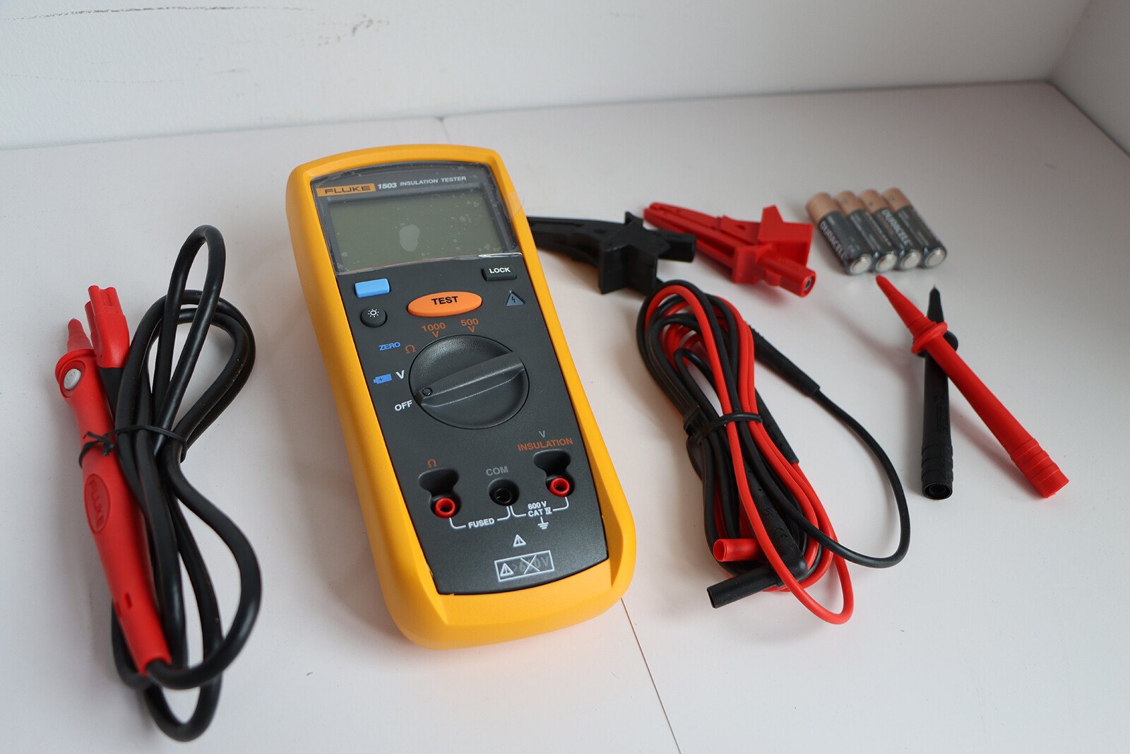 Fluke 1503 Digital Insulation Resistance Tester HighPrecision Megger Multimeter
