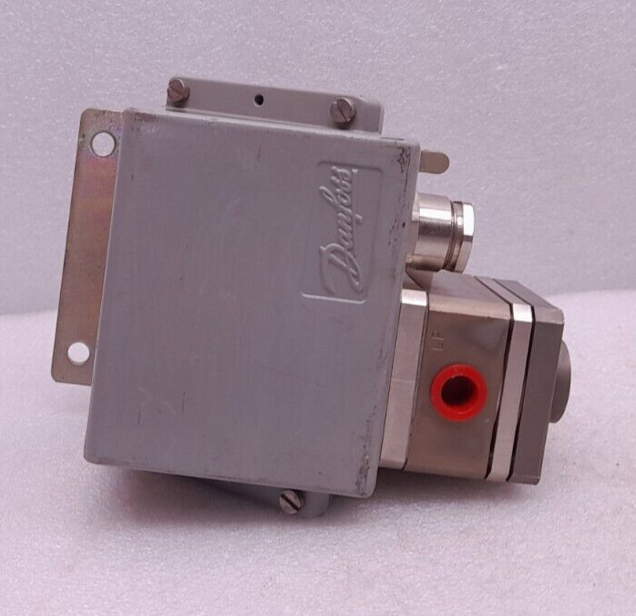 Danfoss 155-060-313066 Differential Pressure Switch 0,2..2,5 Bar