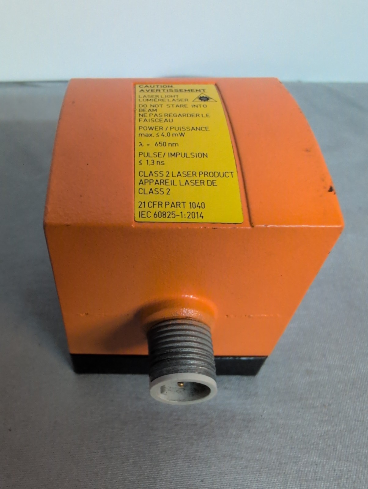 IFM O1D100 Photoelectric Distance Sensor 0.2-10m 18-30V O1DLF3KG
