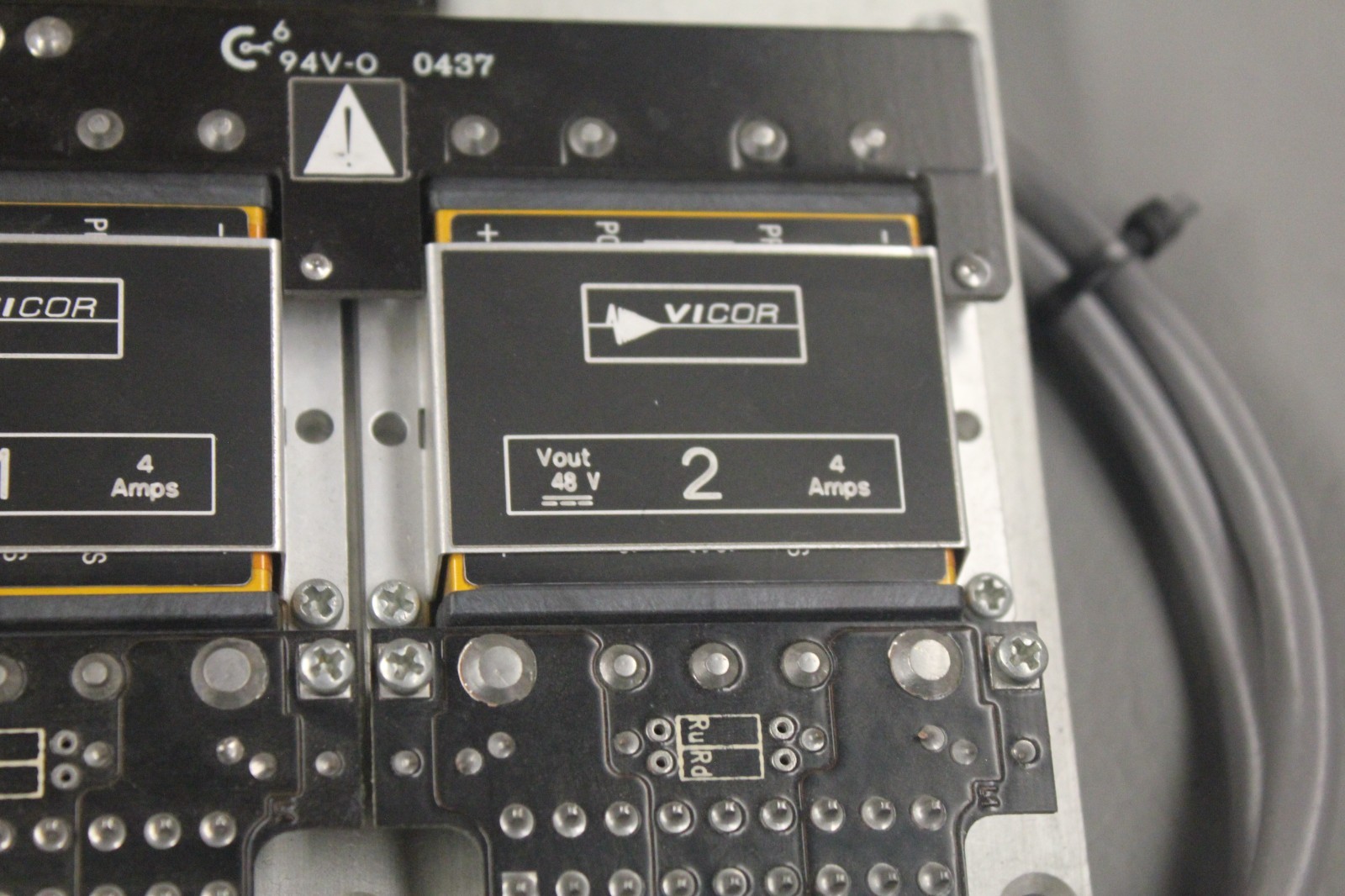 VICOR VIPAC INTEGRATED POWER SUPPLY DUAL CAPACITER BOARD 03050613090321