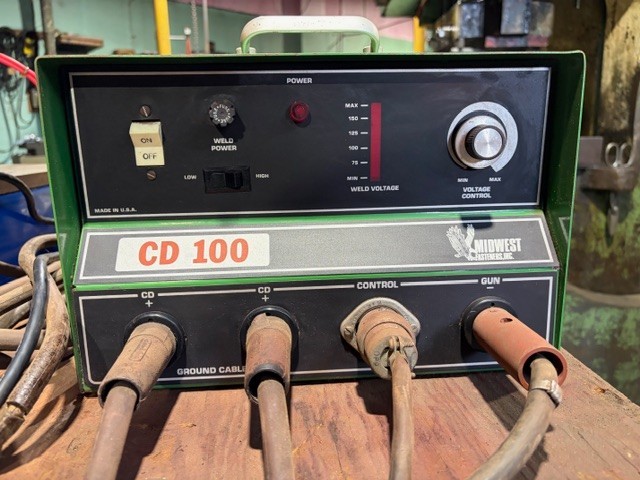 Midwest Fasteners CD100 stud welder