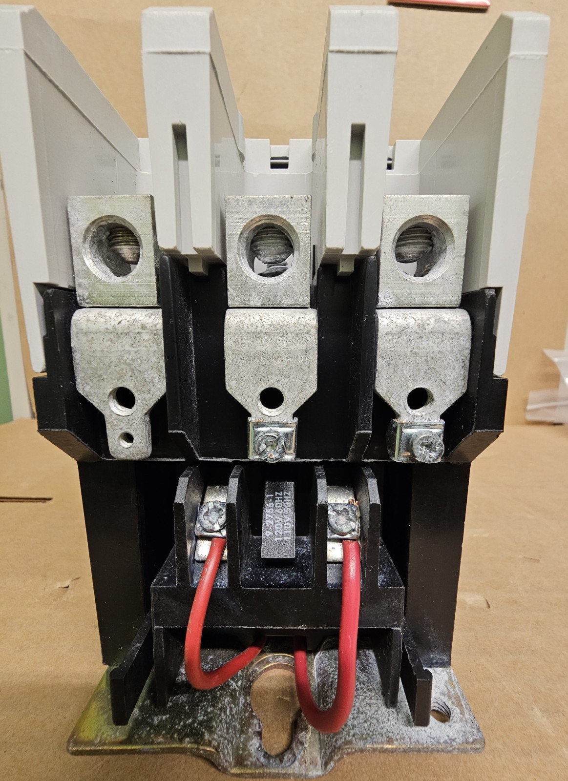 Eaton AN19KN0A5E100 90A NEMA Size 3 Starter