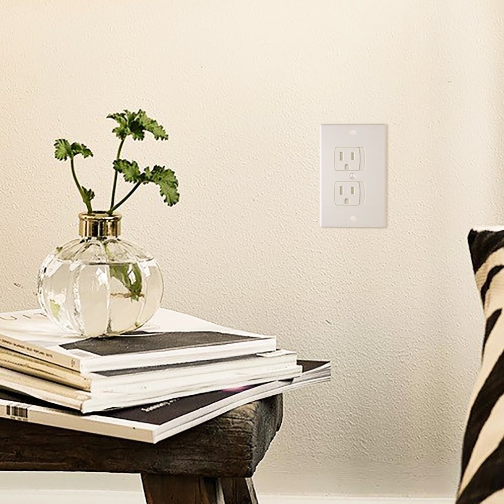 Childproof Electric Outlet Covers – Self-Closing Plugs for Baby Safety, 12 Pack