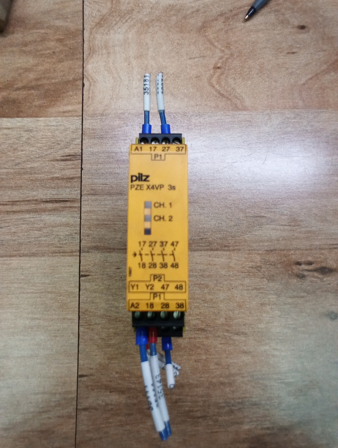 Pilz PZE X4VP 3s Safety Relay 777583