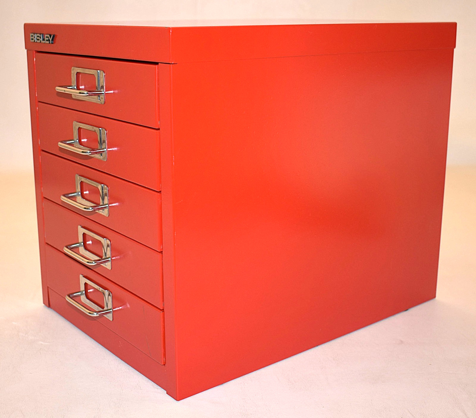 Bisley 5 Drawer Cabinet Inserts Red Metal Exc Cond 15” deep x 13” ht x 11” wide