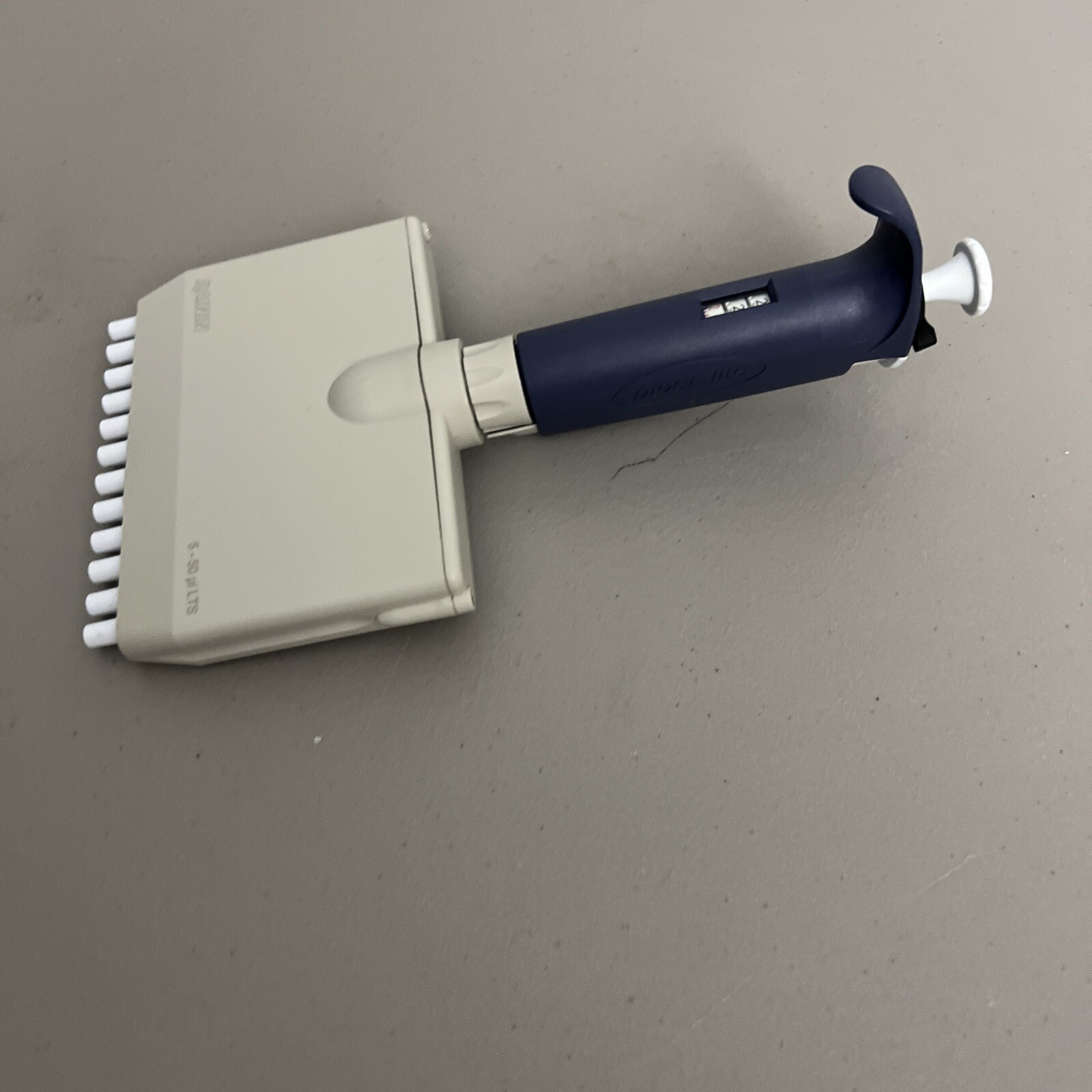 NICE Rainin Pipet-Lite 12 Channel Multichannel L50 Pipette LTS Pipetman