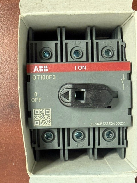 ABB OT100F3 Disconnector Switch 3 Pole 100 Amp 750V AC Max OT Series New