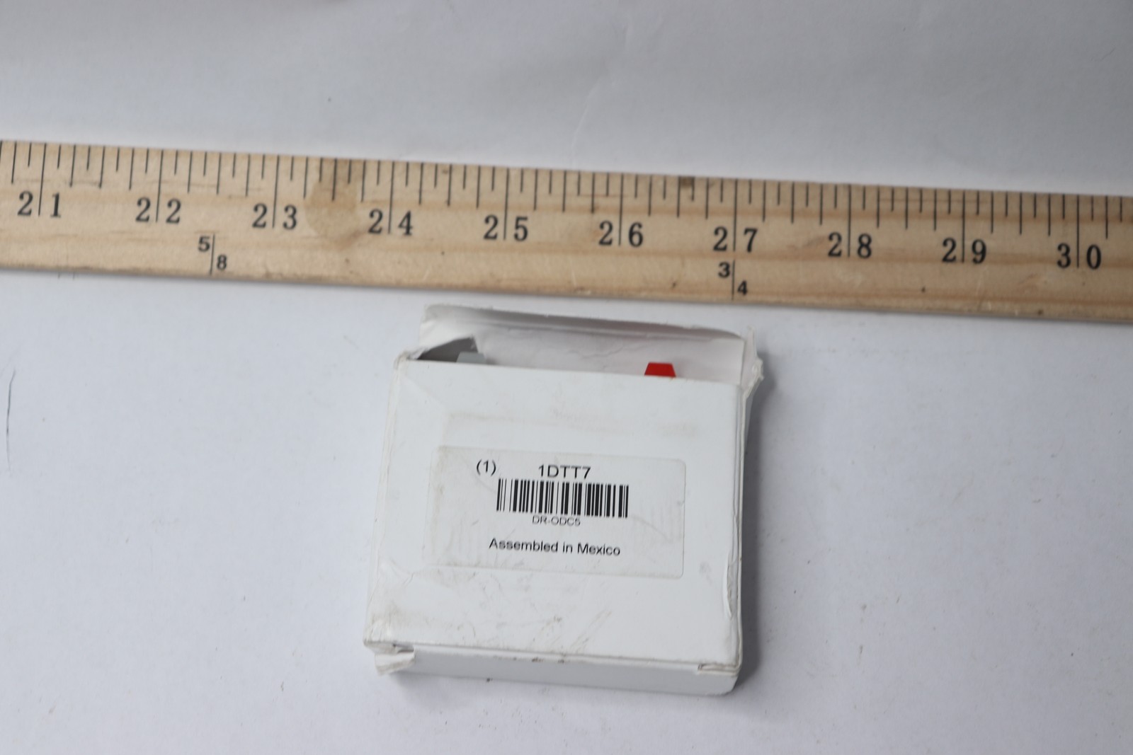 Crydom Output Module Solid State DIN Rail Red 4 to 8V DC 5 to 48V DC