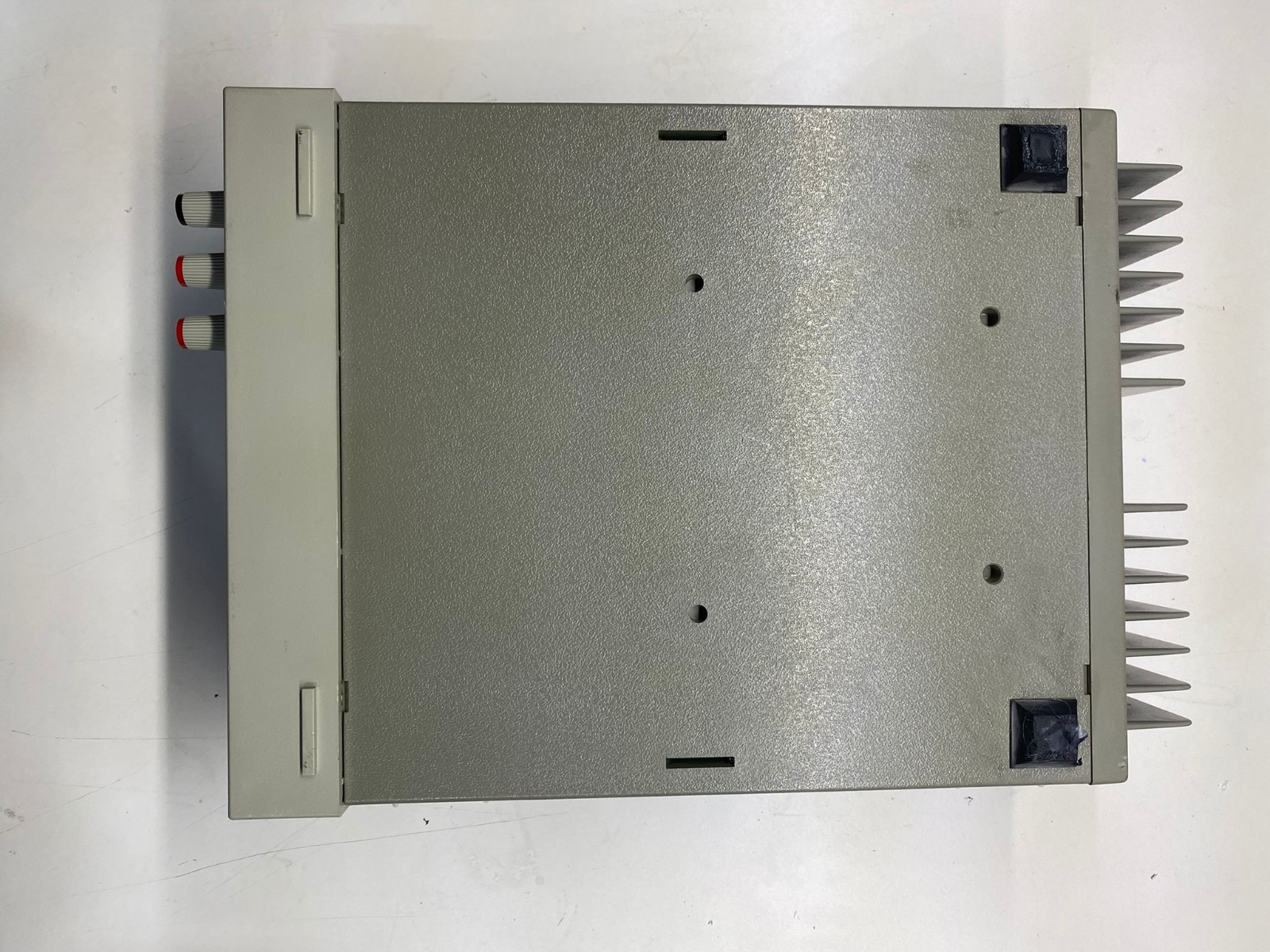 HP E3610A 0-8V, 0-3A ; 0-15V, 0-2A DC Linear Power Supply – Tested