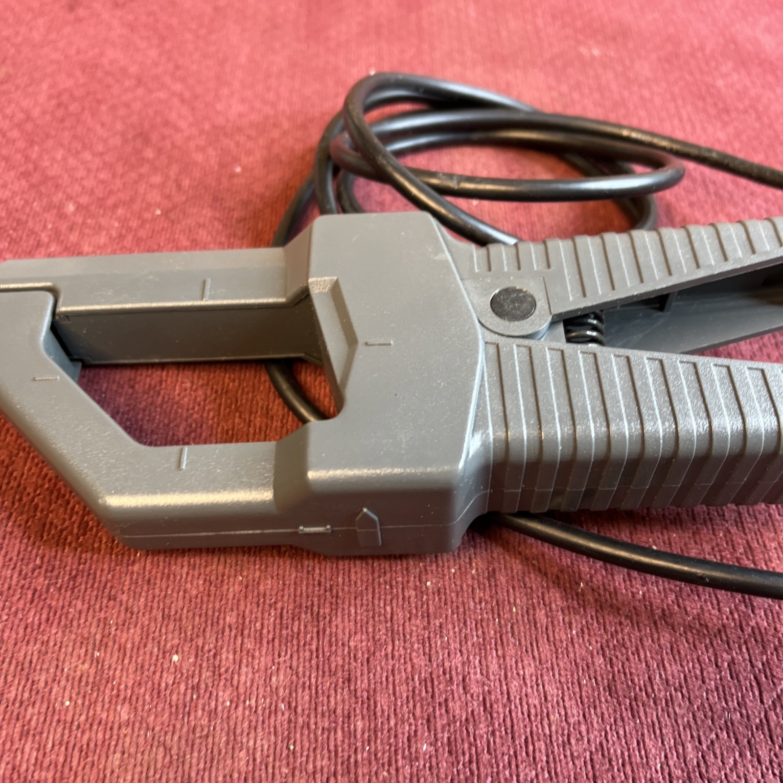 Fluke 80i-500s AC Current Clamp Probe 1A to 500A RMS 5Hz TO 10kHz 600V Cat III