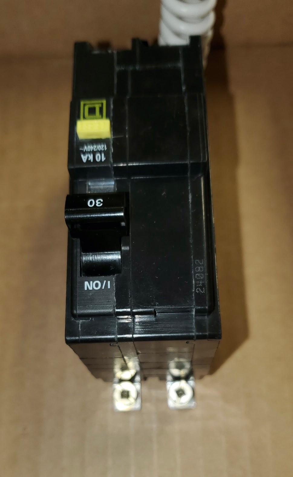 NEW SQUARE D CAT# QOB230GFI 30A, 2P CIRCUIT BREAKER (QTY-1)