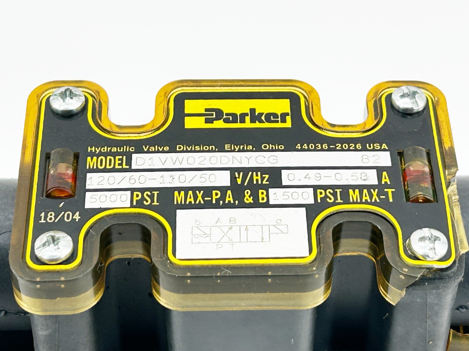 New Parker D31VW020D4NYC3G 82 Hydraulic Valve 5000PSI 0.58A 120V – No Box