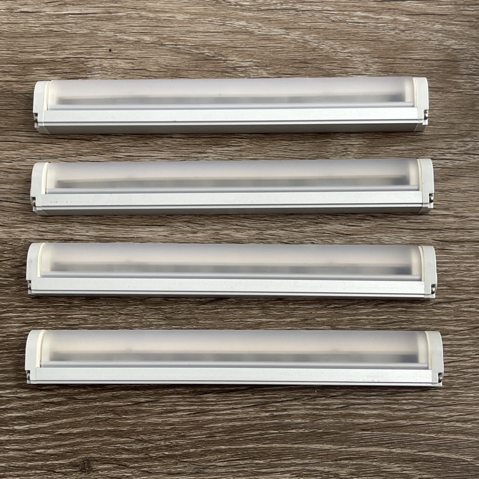 LOT of 4 Philips InteGrade Engine Va Shelf Cabinet LED 140mm 6″ 935 G3 24V 0.8W