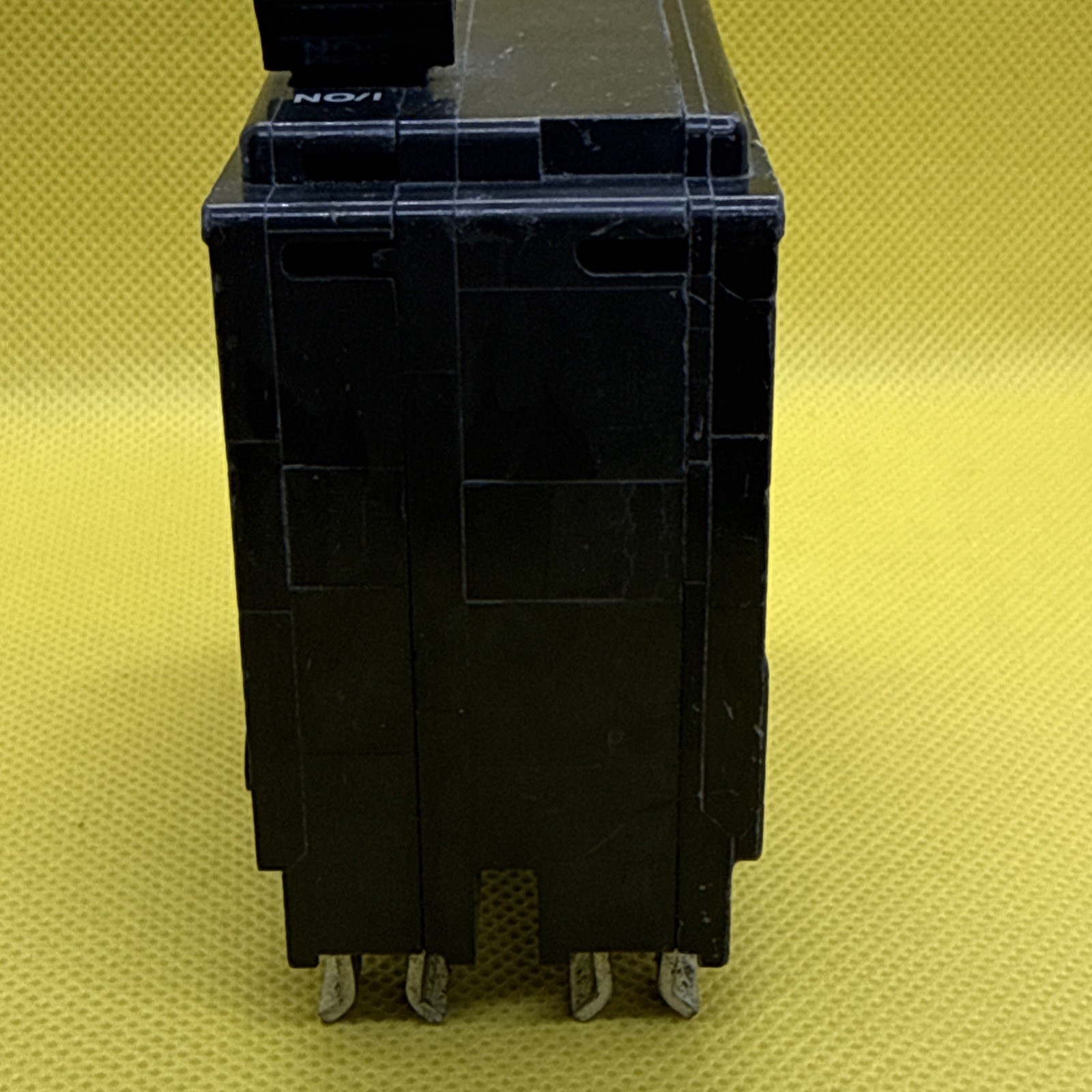 SQUARE D QO230 30 amp 2 pole Type QO Circuit Breaker