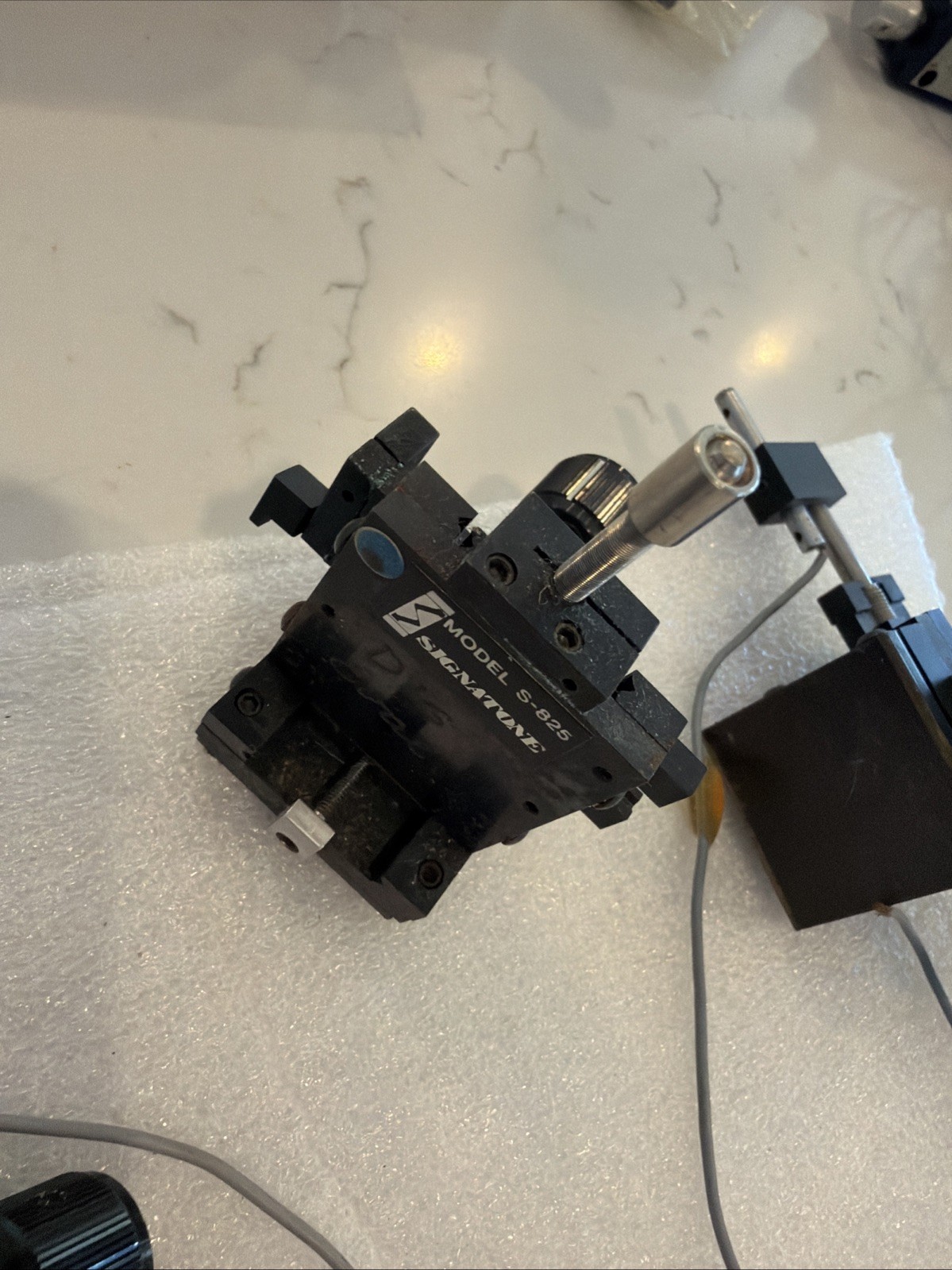SIGNATONE Model S-825 Micropostioner Probe Manipulators-