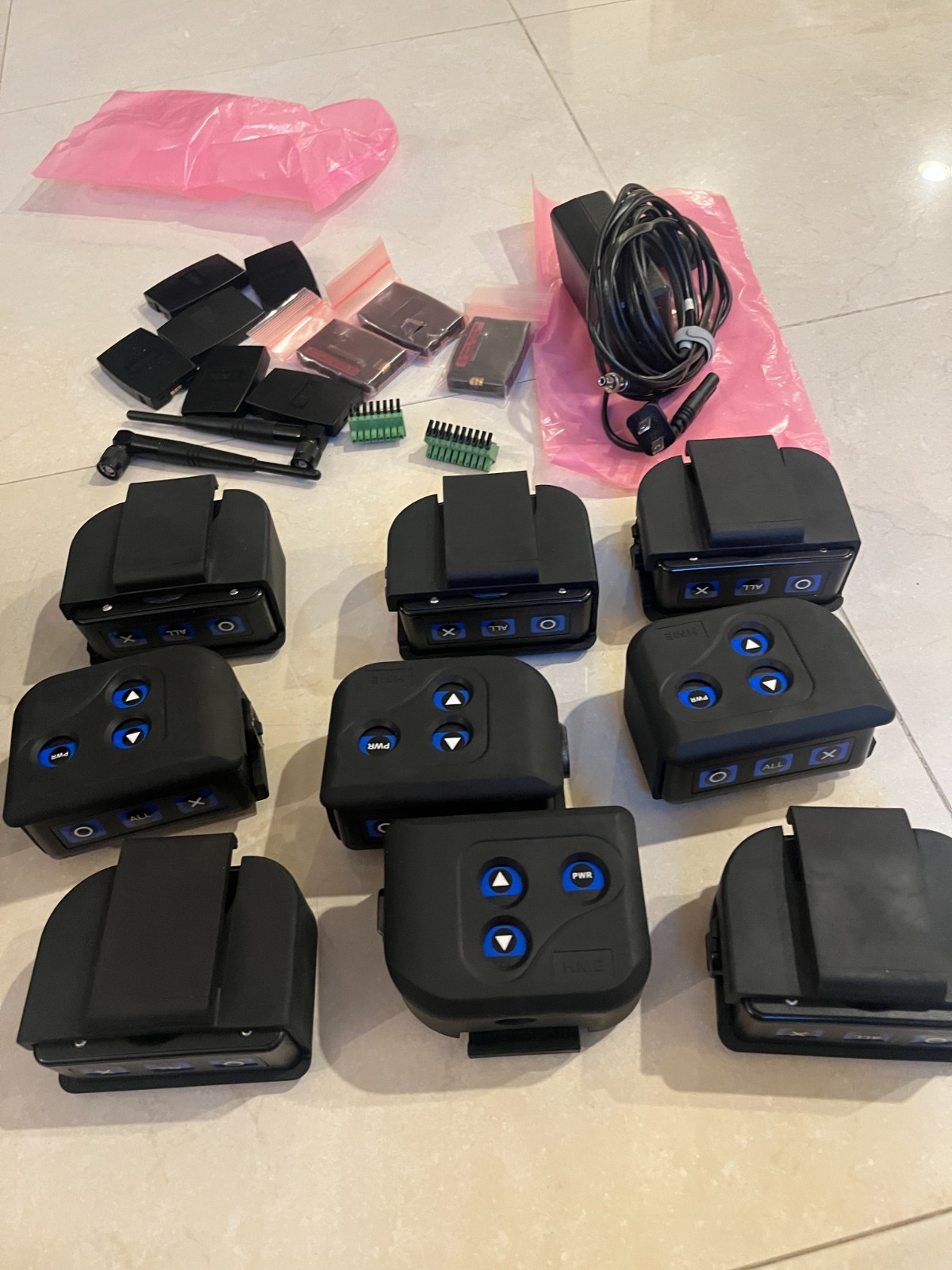 HME DX300 headset system, with 8 Beltpack, batteries case and more