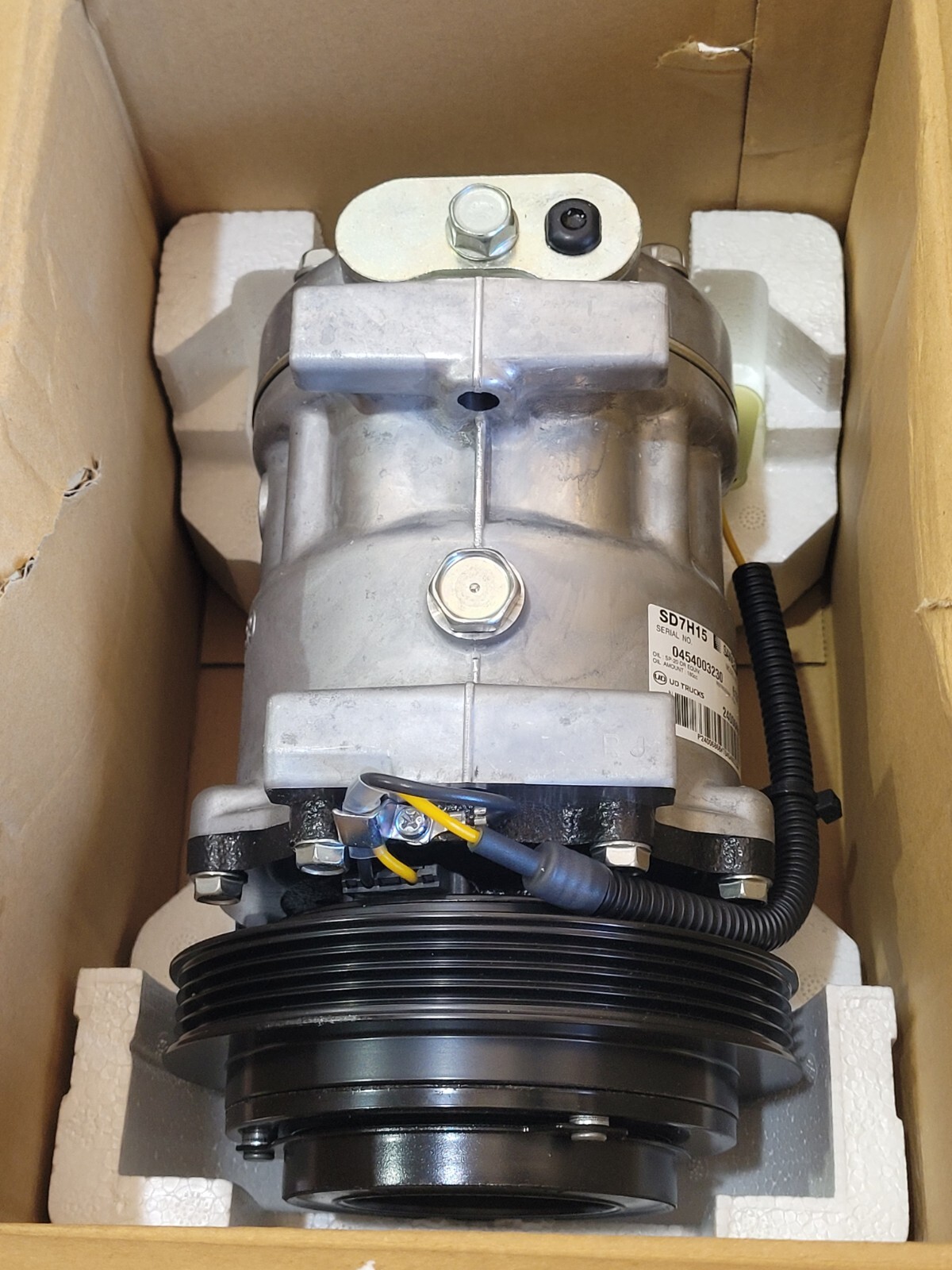 Sanden SD7H15 R134A Copressor Model 6137 4 Groove Genuine