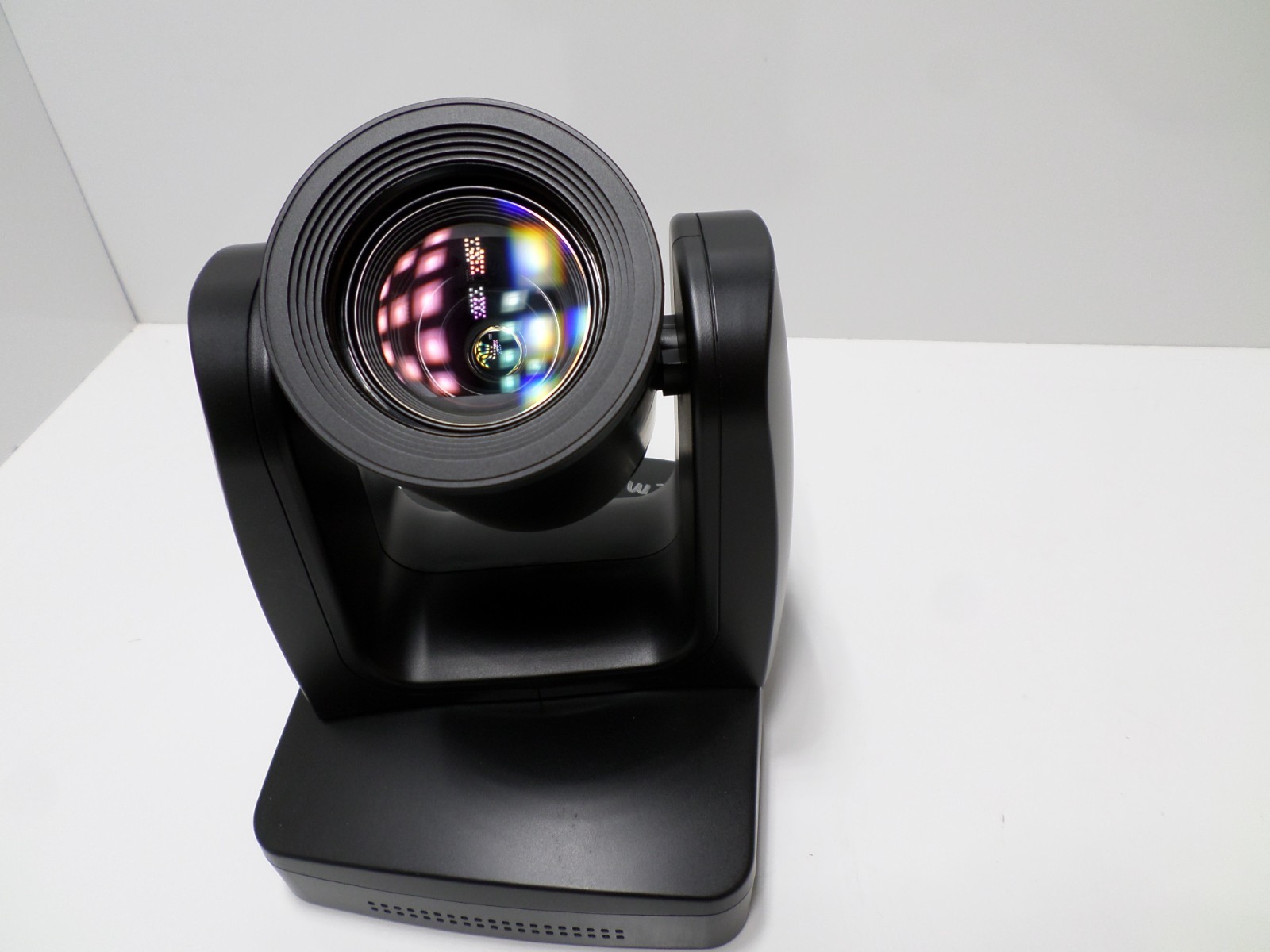 AVer Auto Learning Professional Tracking Camera US Model – Camera only