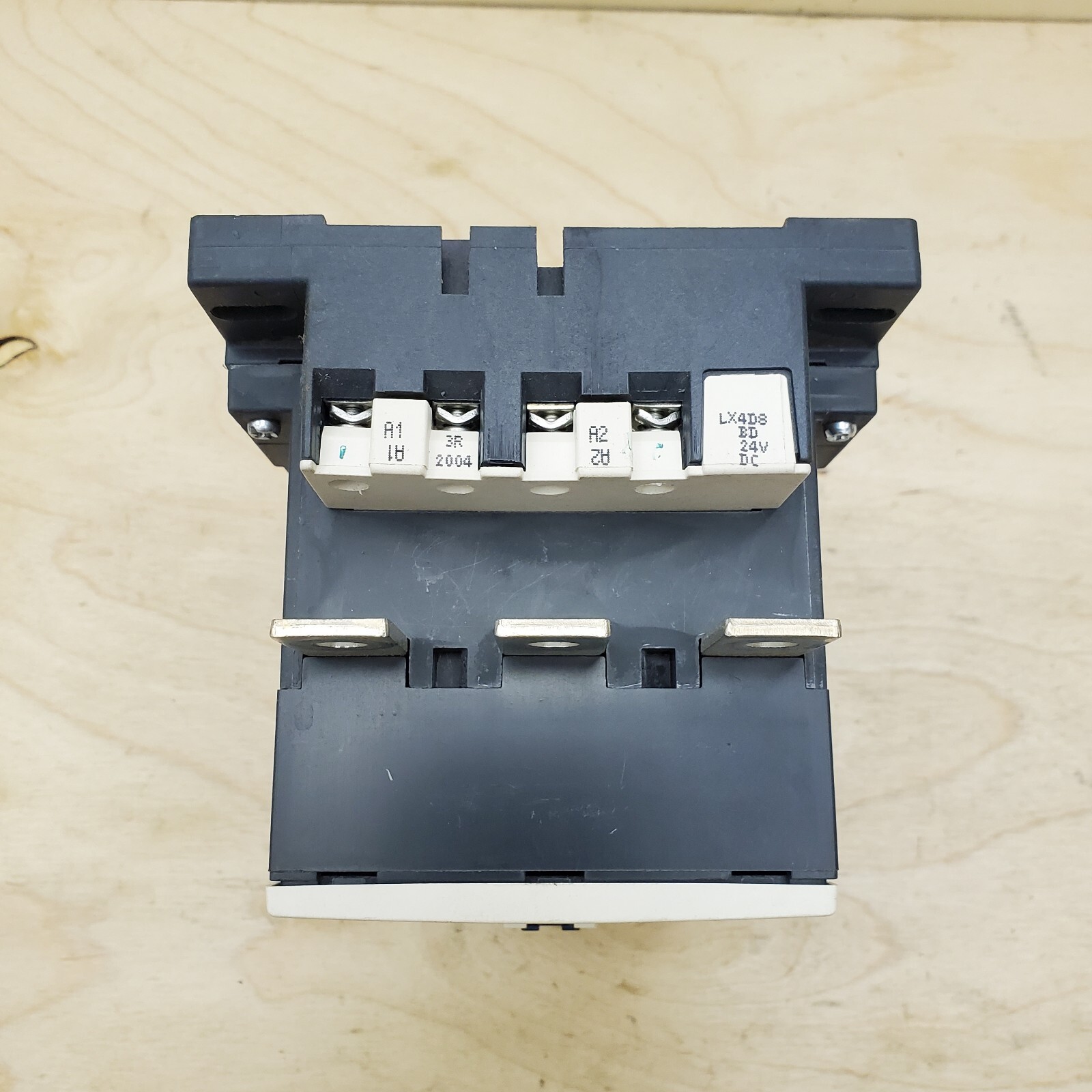 Schneider LC1D115 160 Amp Contactor w/ 24VDC Coil rated 75HP @ 480VAC – NEW