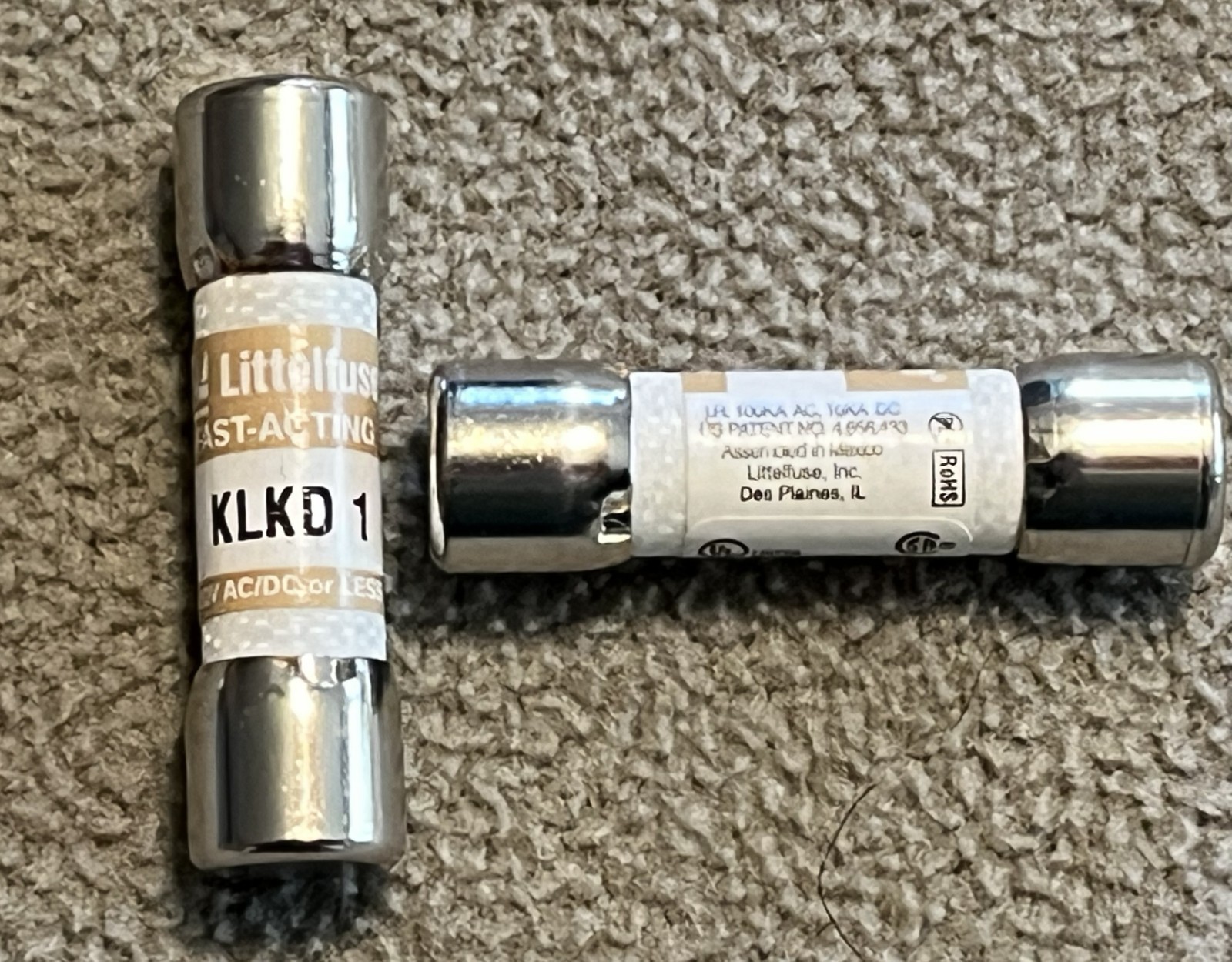 KLKD-1 Littelfuse 1 Amp 600V AC or DC FAST-ACTING Midget Fuse LOT OF 10