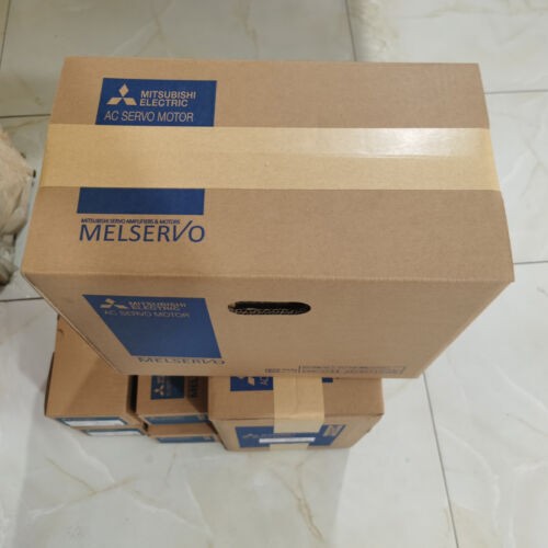 1PC Mitsubishi HF-SP2024B HFSP2024B Servo Motor New Expedited Shipping