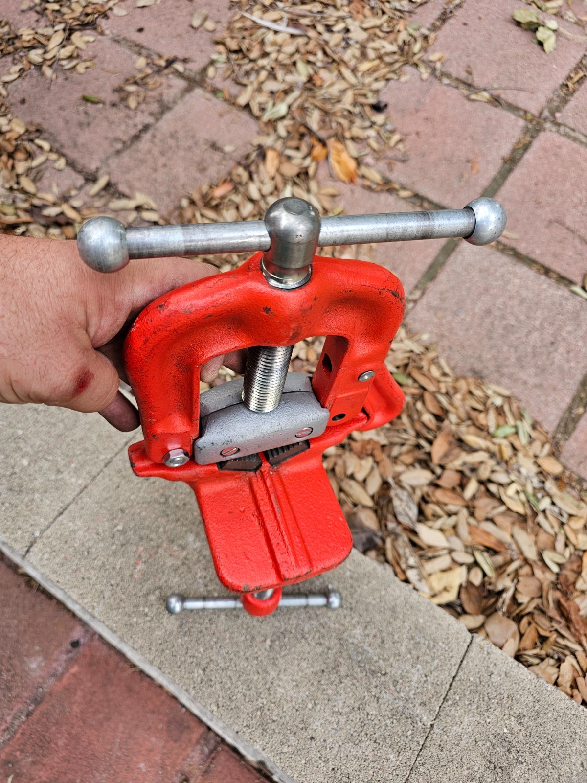Genuine Ridgid No 39 Portable Pipe Vise 1/8″ to 2-1/2″ Clamp On Works Great NICE
