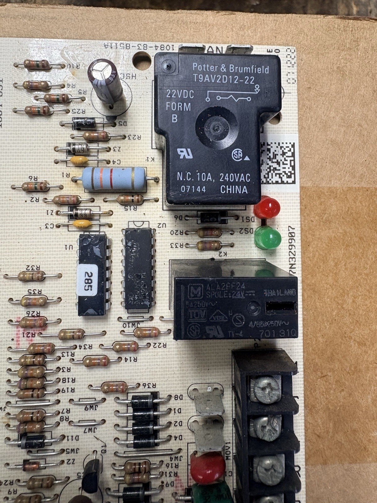 Lennox / Honeywell Defrost Control Board 1084-83-8512A/ 100269-02 /1084-851