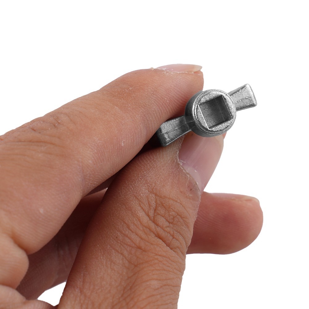 High Quality Exhaust Valve Key Key Shatterproof Material Square Socket