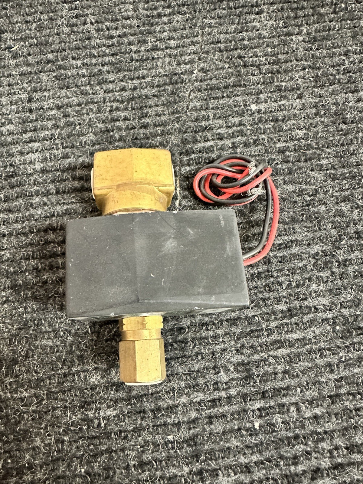 New CKD AG41-02-2 Solenoid Valve DC24V Free Shipping
