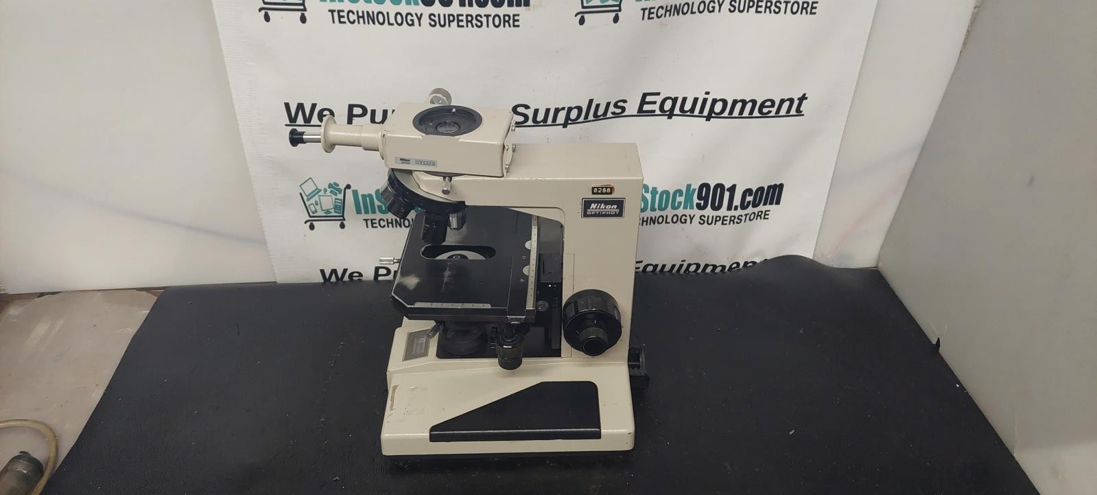 Nikon Optiphot Microscope w/ 6 Objectives