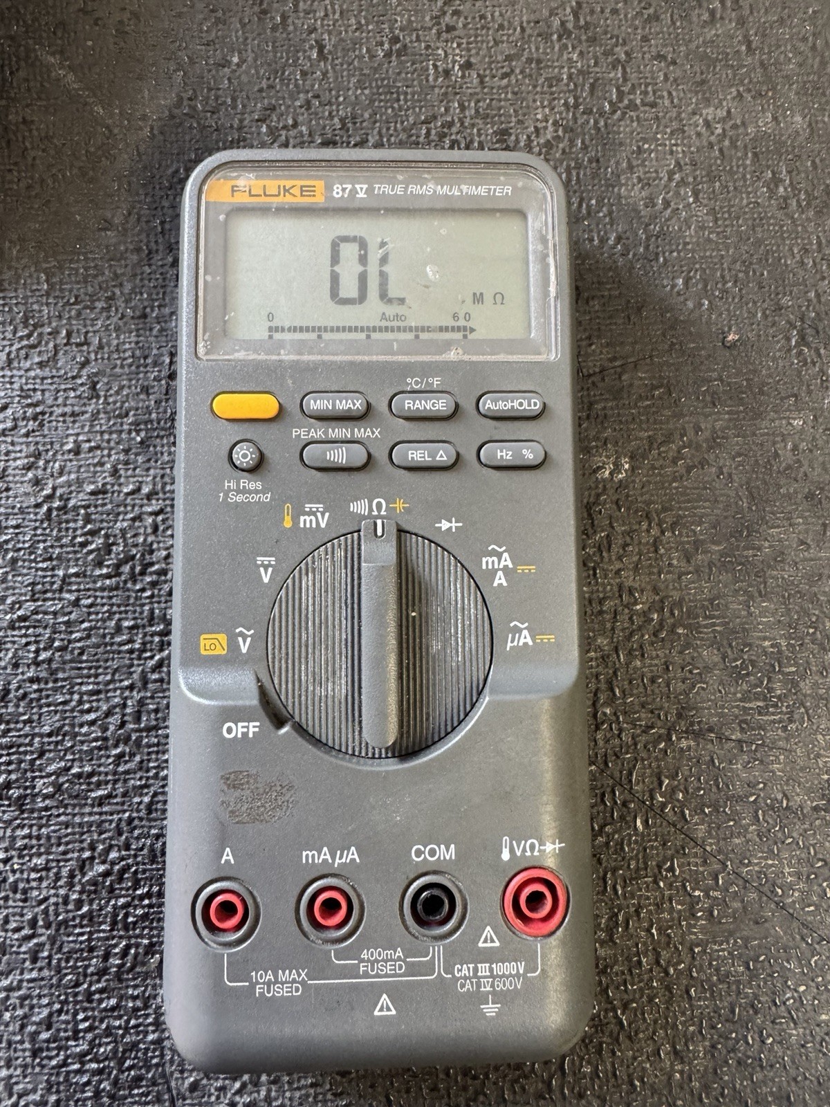 Fluke 87V True RMS Digital Multimeter 6000 Count CAT III 1000V AutoHold