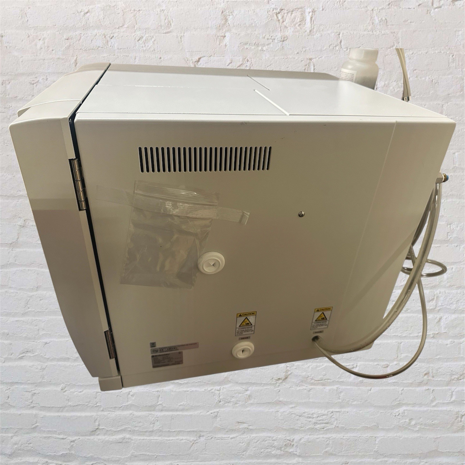 Shimadzu TOC-V WP Total Organic Carbon Analyzer Wet Oxidation Lab Unit Powers ON