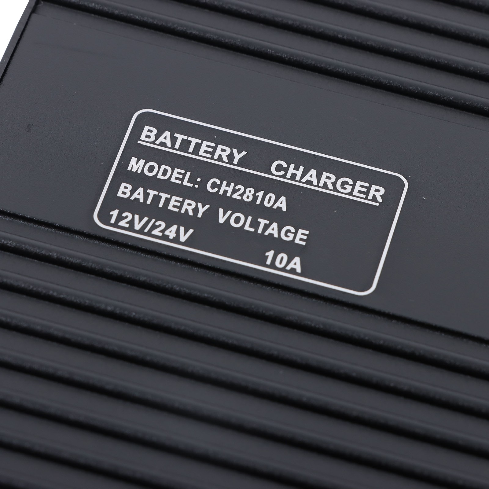 CH2810 12V/24VDC 10A Generator Diesel Automatic Battery Charger Voltage New