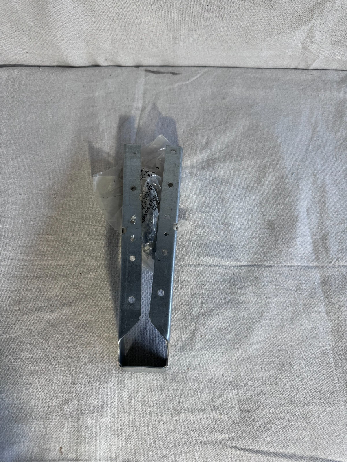 Simpson Strong-Tie HUCQ1 81/11-SDS Heavy Duty w/ Screws 1/4″ x 3/4″ – SDS25134-1