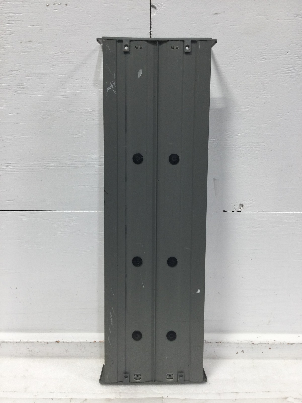 Siemens G4040MB1200CU 200 Amp 40 Space Copper Buss Load Center Guts Only 9″X27″