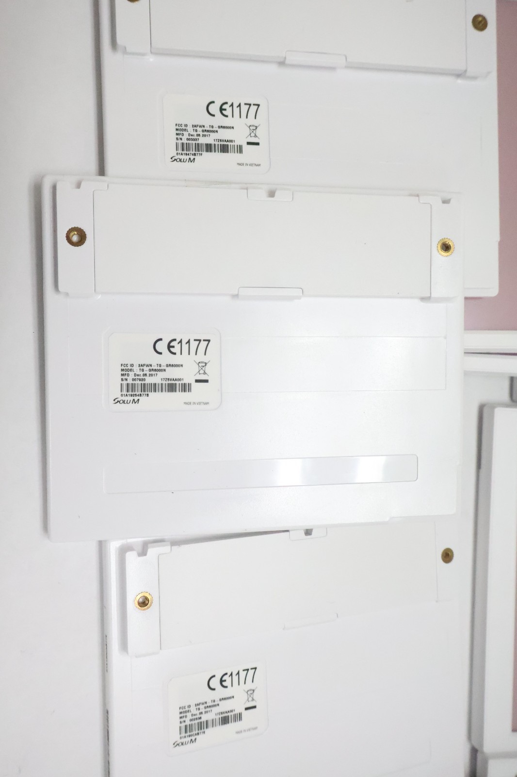 Lot of 13 SoluM TG-QR6000N Electronic Shelf Label Digital Price Tag – Untested