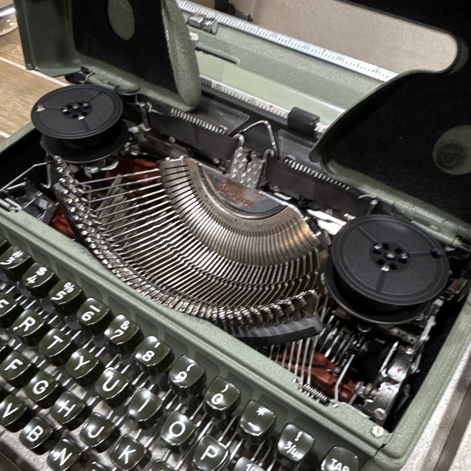 1955 Olympia SM3 Portable Typewriter Olive Green w/ Original Case West Germany