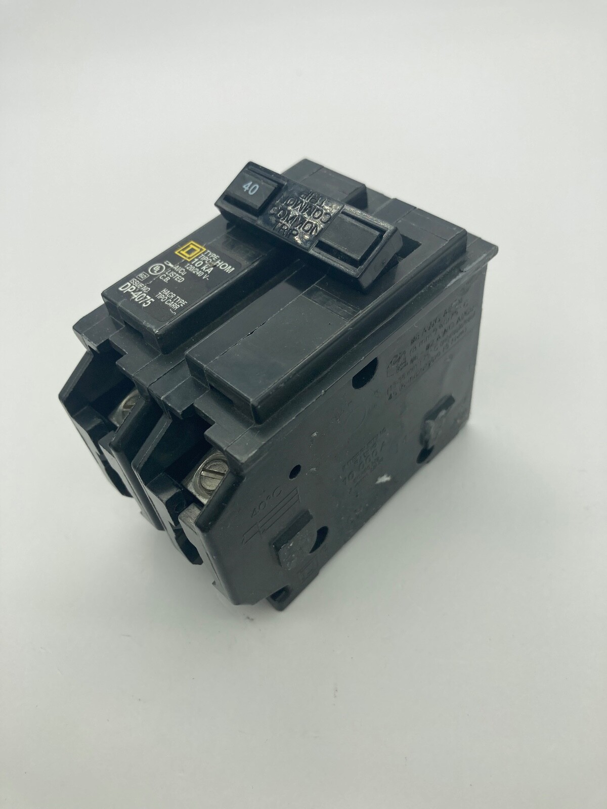 Homeline HOM240 2 Pole 40 Amp 120 240VAC Type HOM Plug In Circuit Breaker No Box