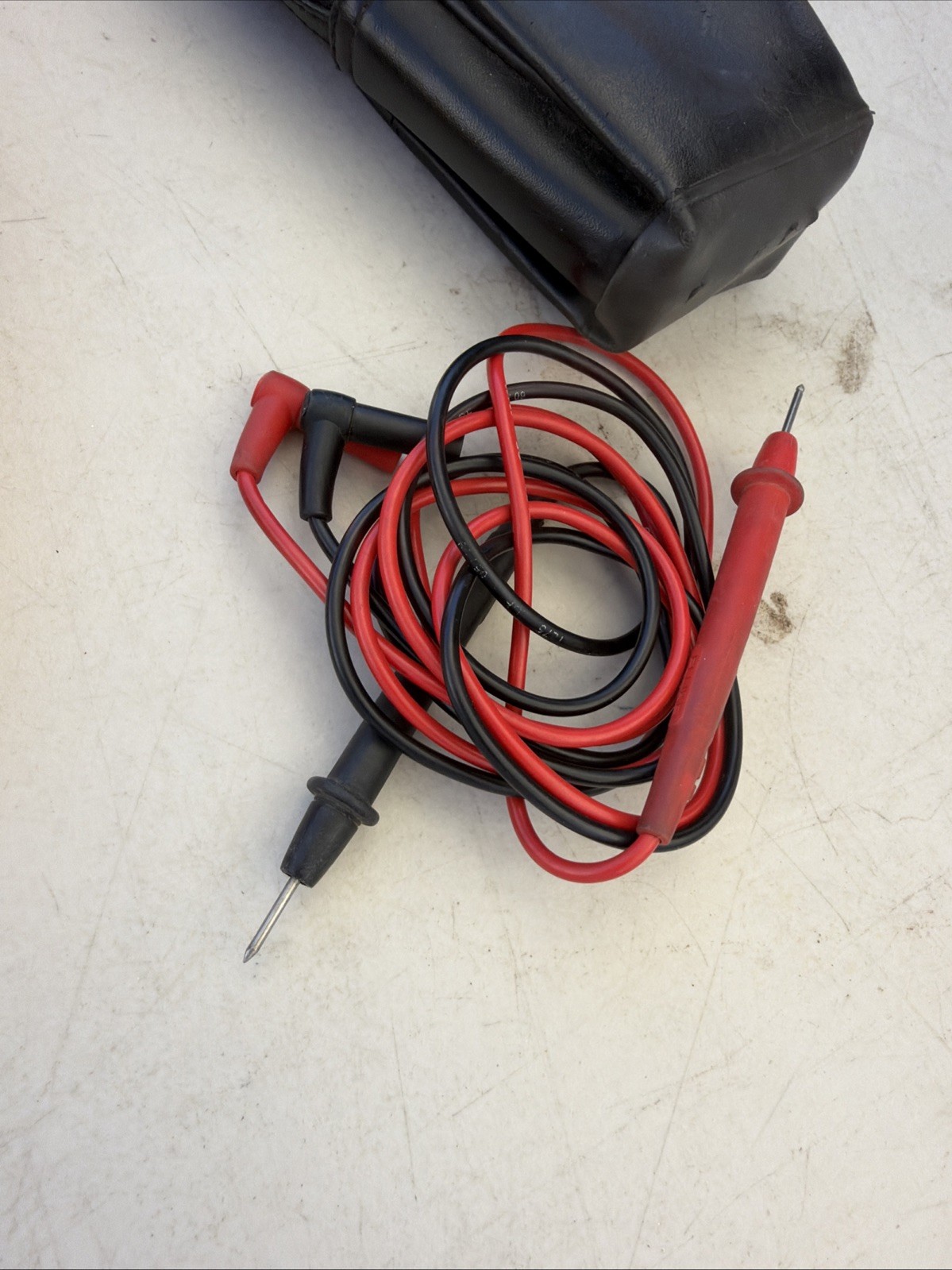 FLUKE 337 TRUE RMS CLAMP METER – With Leads And Case 🔥
