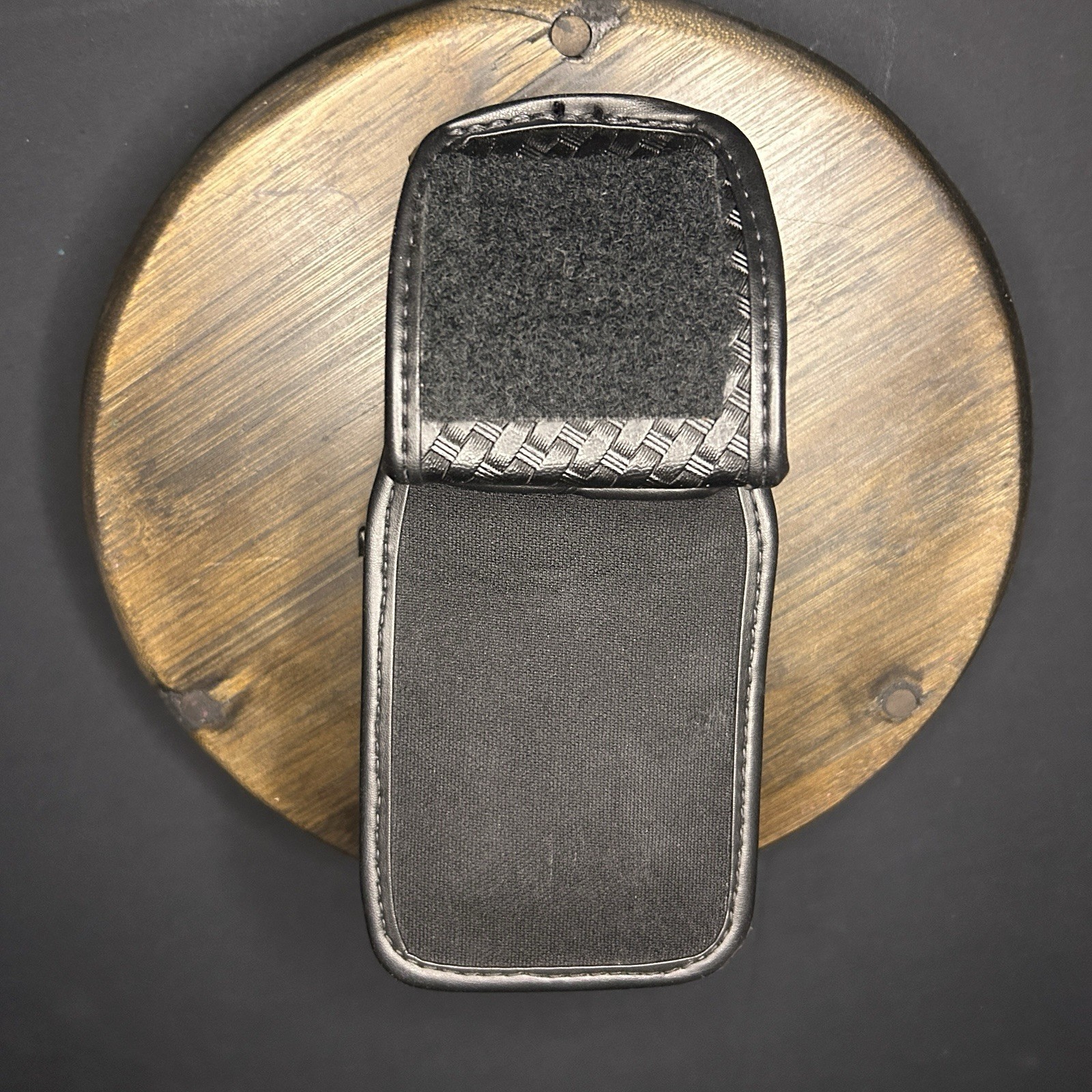 Bianchi Universal Radio Holder Swivel Back Accumold Leather (Has A Cut On Side)