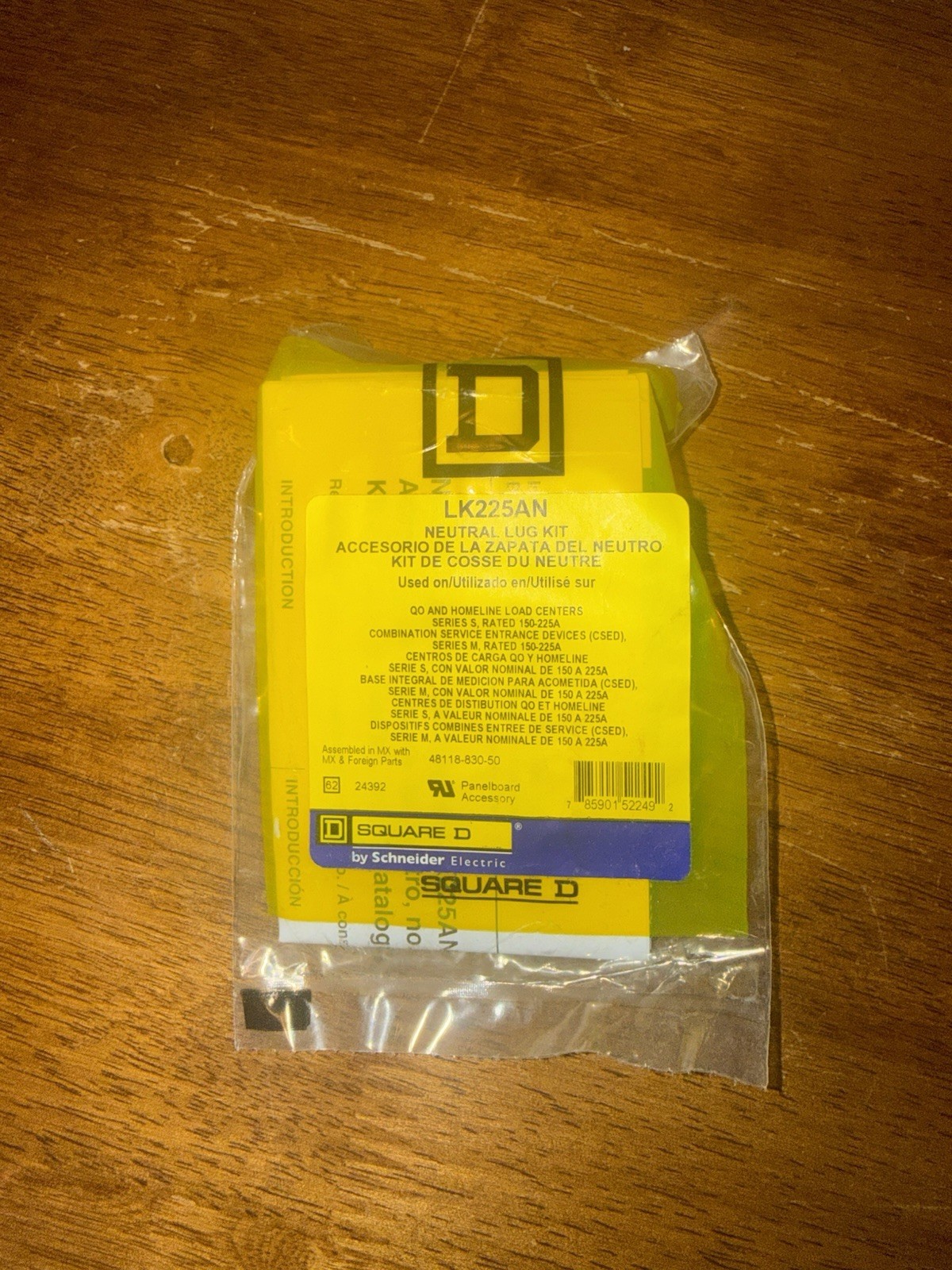 Square D QO2200 200A Two-Pole Circuit Breaker – Black