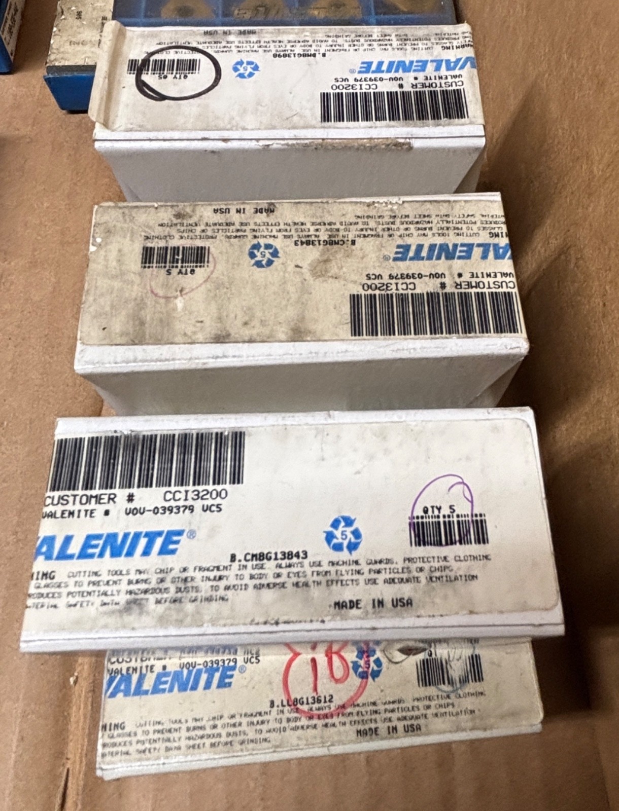 VALENITE Carbide Inserts – VARIETY – 875+ inserts – 122 packs – 27 lbs. – NEW