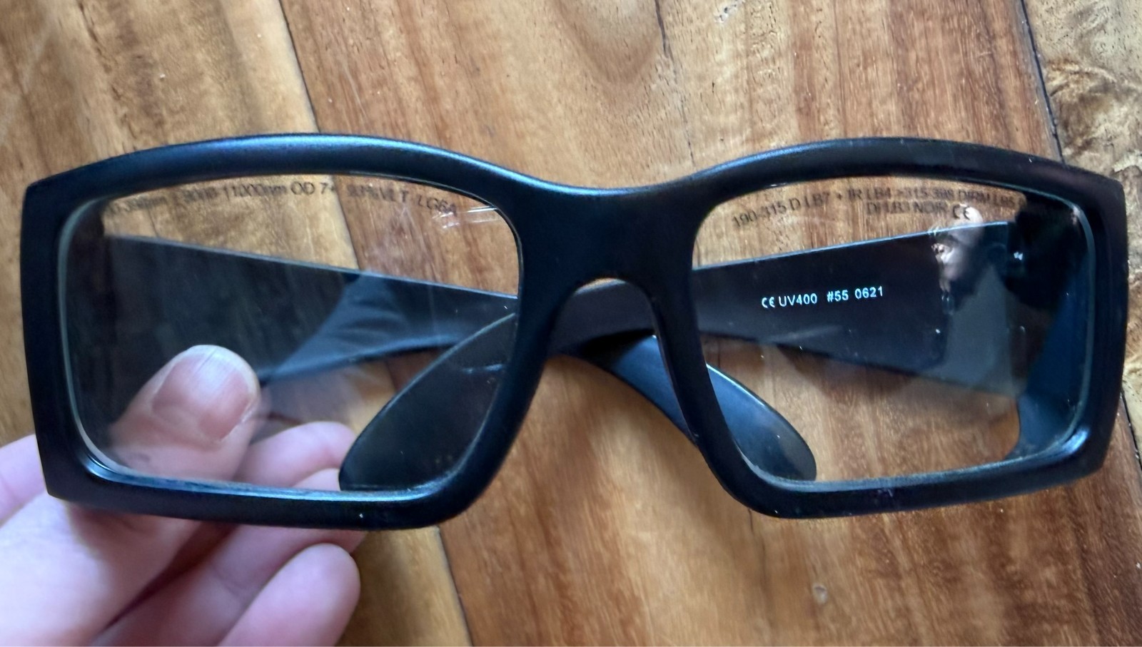 Thorlabs LG6A Laser Safety Glasses: 93% Visible Light Transmission