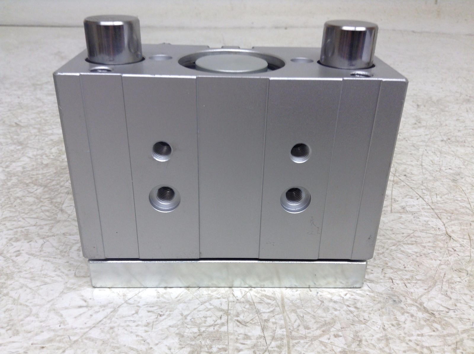 Festo DFM-40-25-P-A-GF 170864 Pneumatic Slide Cylinder DFM4025PAGF (TBI)