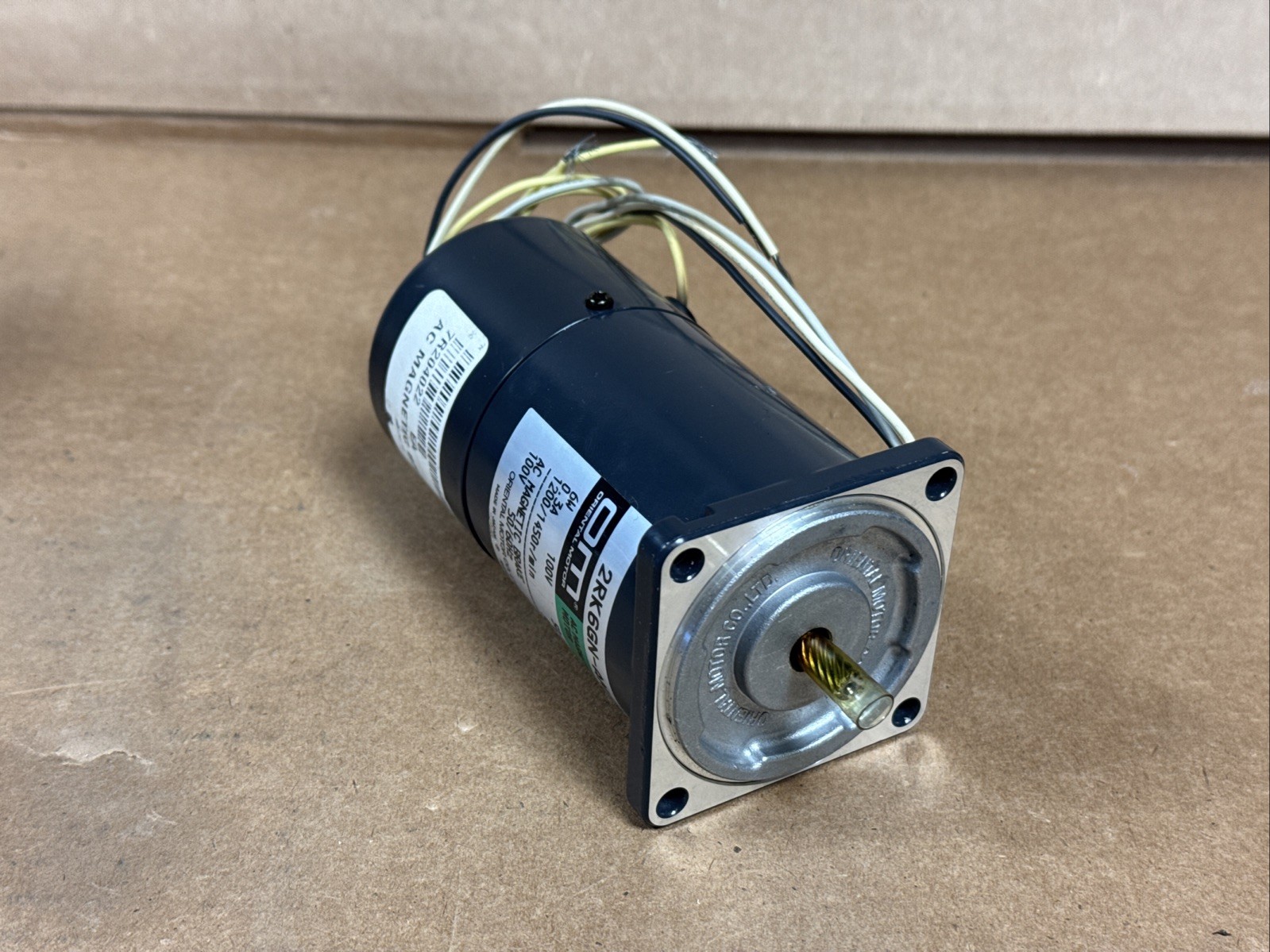 NEW Oriental Motor 2RK6GN-AM Brake Motor 6W 100V 1200/1450 RPM FAST SHIPPING