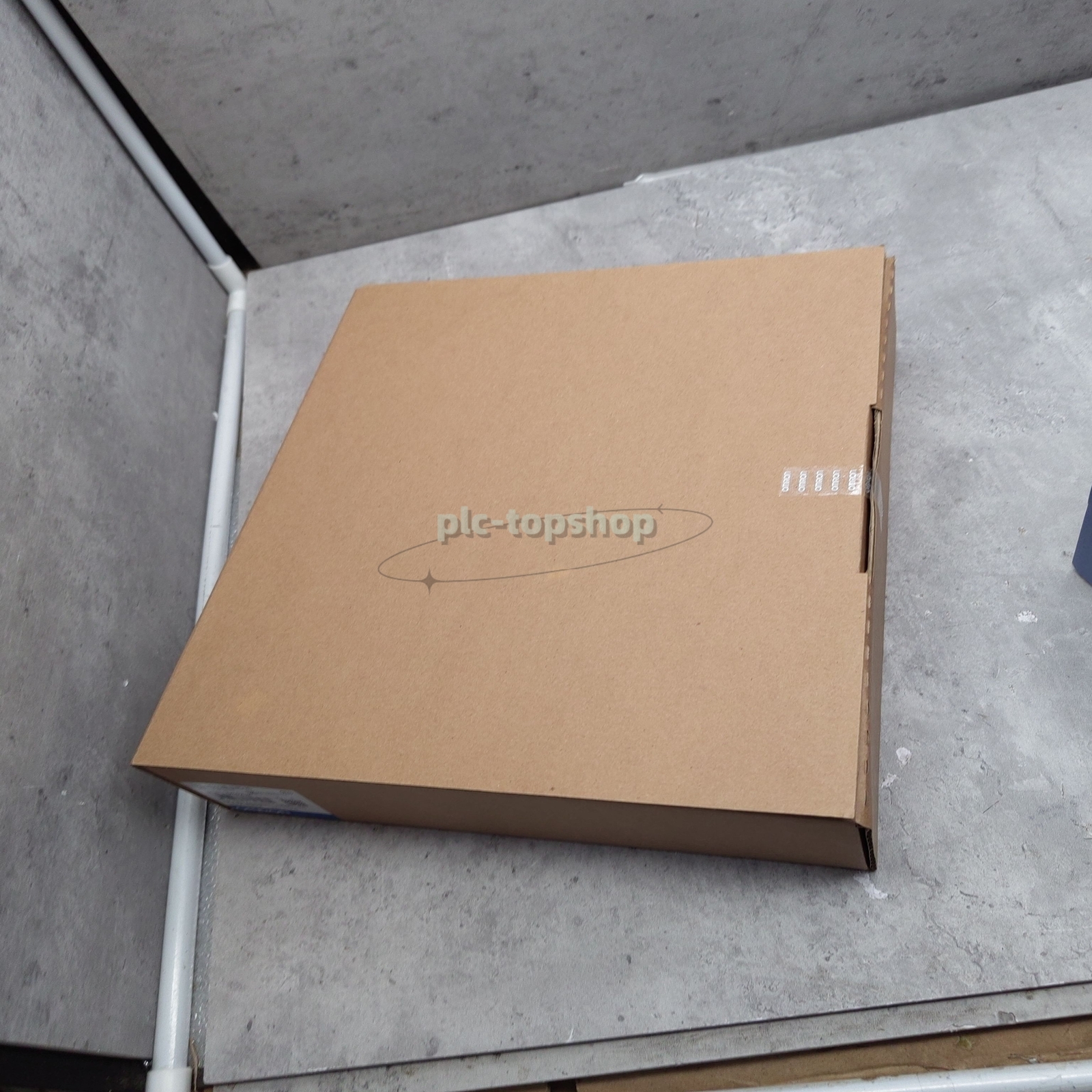 NB10W-TW01B Omron NB10W-TW01B touch screen brand New in box PLC