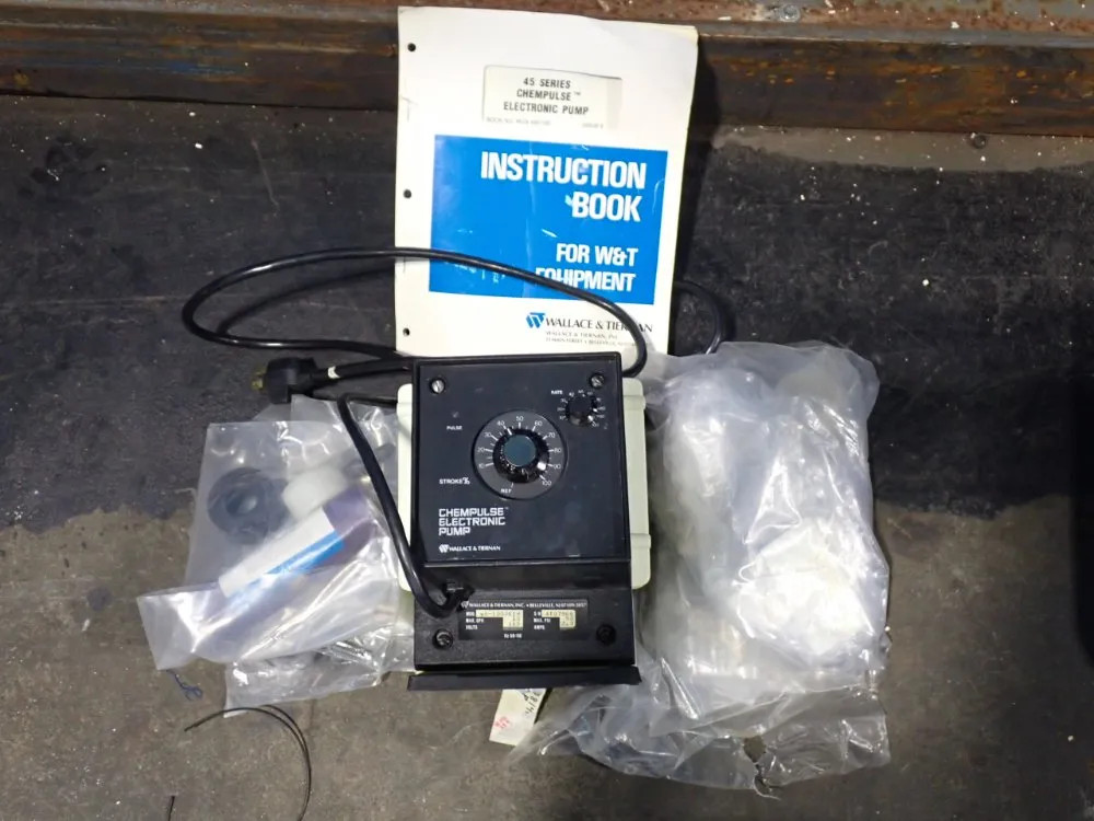 WALLACE & TIERNAN 45-100/K1M CHEMPULSE ELECTRONIC PUMP 50 PSI 10251701175